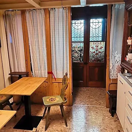 Le Maddalene Bed & Breakfast