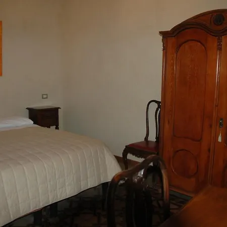 Le Maddalene Bed & Breakfast